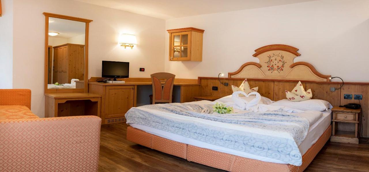 Nature Wellness Hotel Renato Vigo di Fassa Bagian luar foto