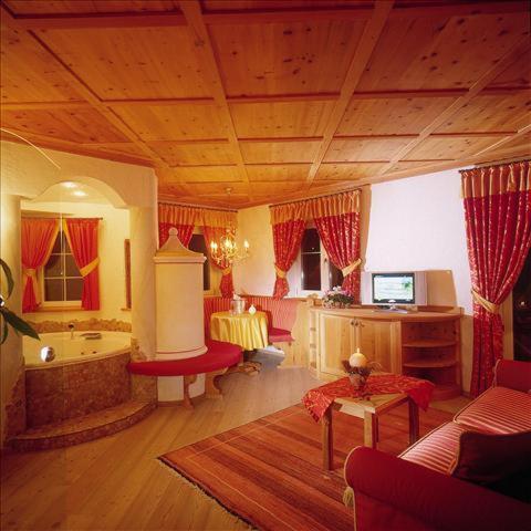 Nature Wellness Hotel Renato Vigo di Fassa Bagian luar foto