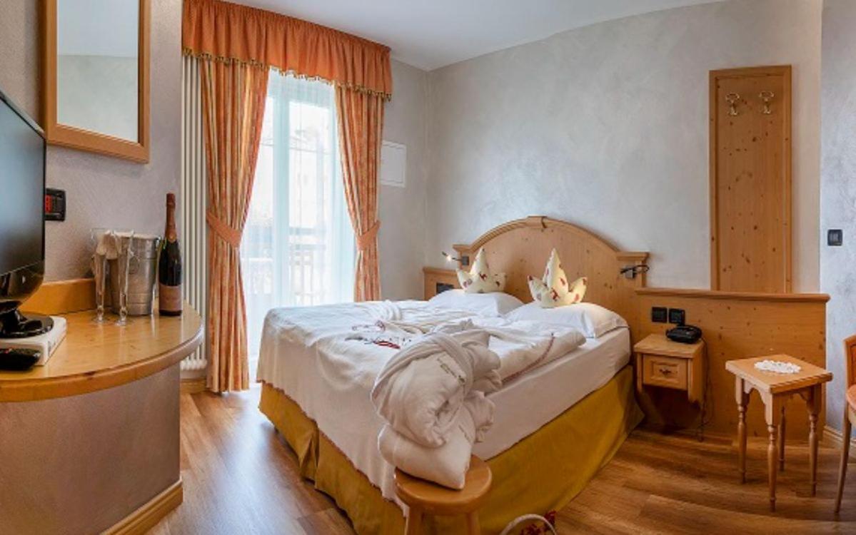Nature Wellness Hotel Renato Vigo di Fassa Bagian luar foto